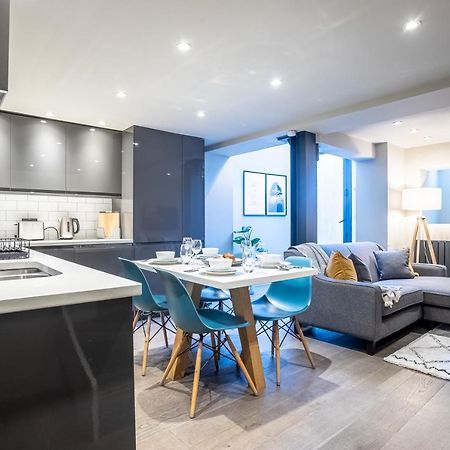 Modern Two Bedroom Apartment In Fulham By Sojo Stay London Eksteriør billede