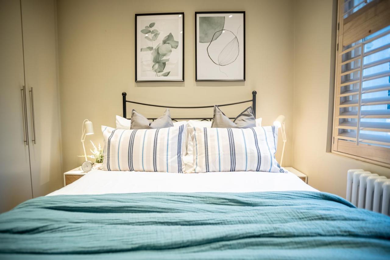 Modern Two Bedroom Apartment In Fulham By Sojo Stay London Eksteriør billede